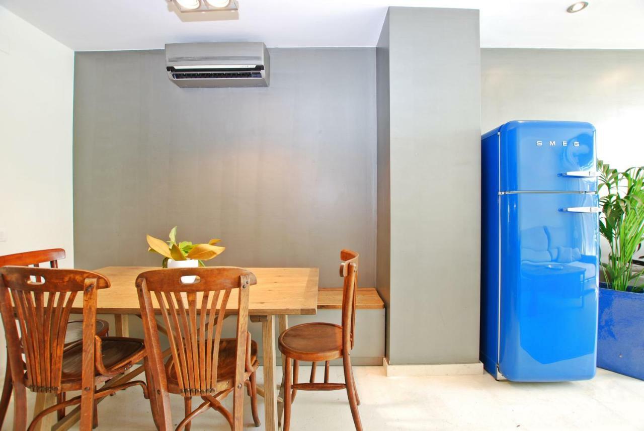 Blue Fridge Apartment Vilassar De Mar Extérieur photo
