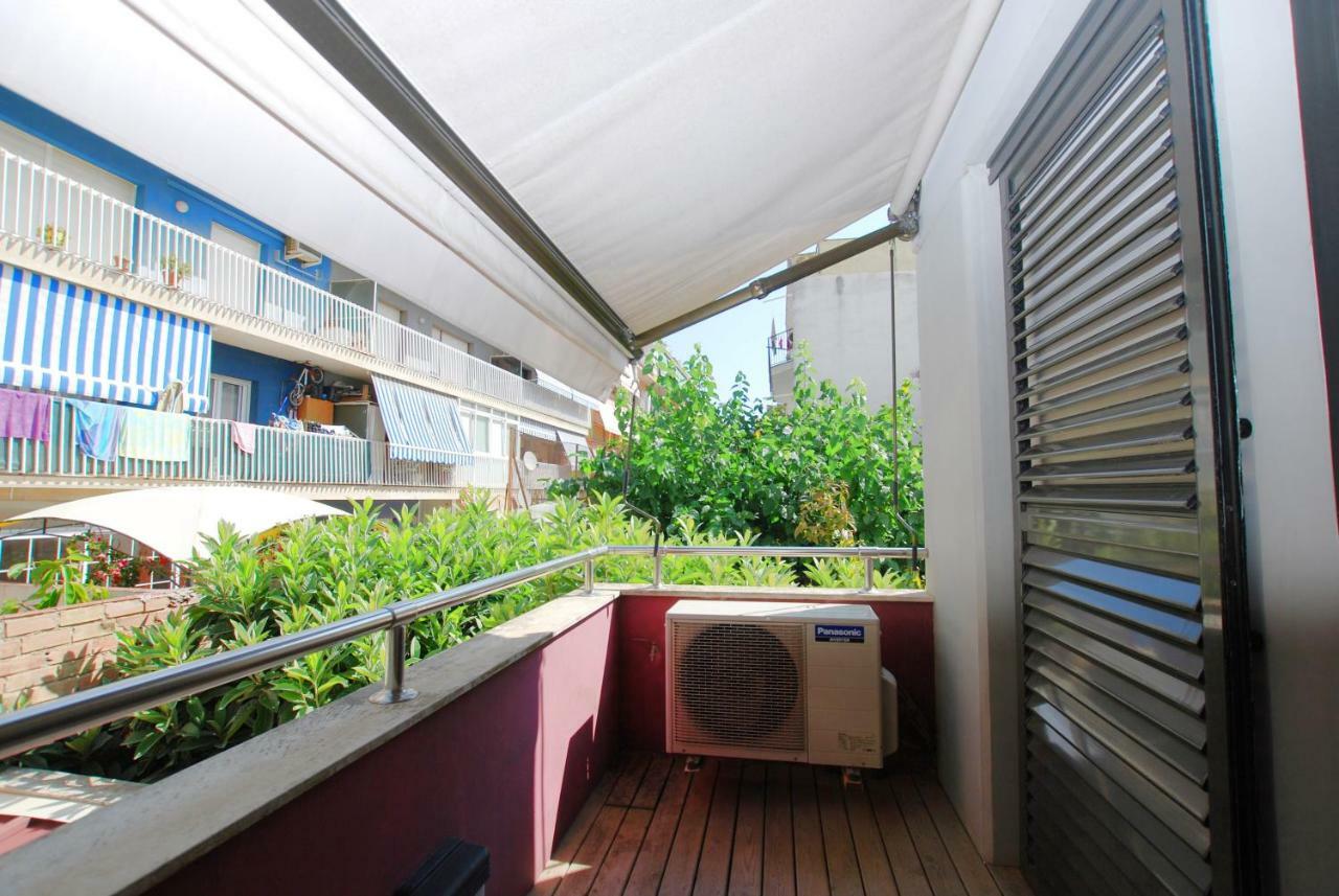 Blue Fridge Apartment Vilassar De Mar Extérieur photo