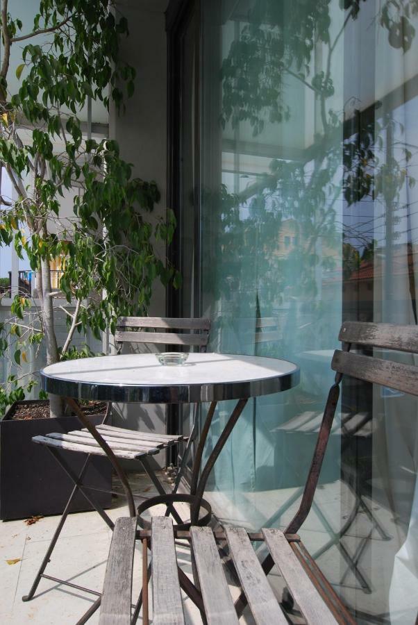 Blue Fridge Apartment Vilassar De Mar Extérieur photo